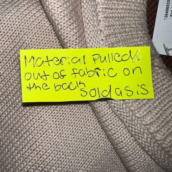 Sweater - Picture 9 of 9